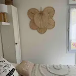 Raffine Pres De La Et Des Commerces アパート *