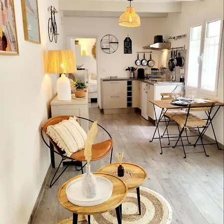 Raffine Pres De La Et Des Commerces Apartment La Flotte